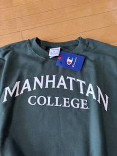 Champion MANHATTAN COLLEGE トレーナー 2XL - メルカリ