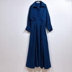 完売品】 ジェンヌ JENNE クラシックリッチフレアワンピース ネイビー