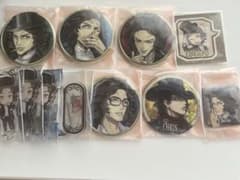 人狼ジャッジメント クリス 缶バッジ アクキーアクリルスタンド セットのサムネイル