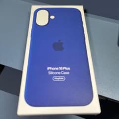 iPhone 16 Plus 실리콘 케이스 MagSafe