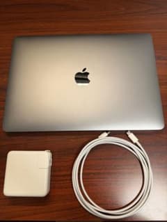 【美品】MacBook Pro 13インチ 8GB 2017のサムネイル
