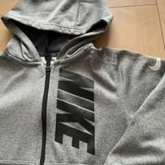 NIKE ナイキ　パーカー　130のサムネイル