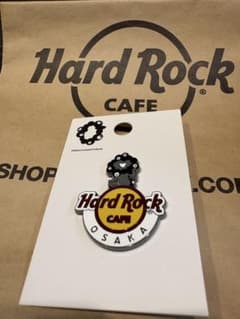EXPO2025 ハードロックカフェ 黒ミャク ピンバッジ - メルカリ