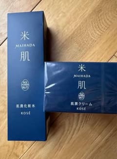 コーセー　米肌　肌潤化粧水&肌潤クリームのサムネイル