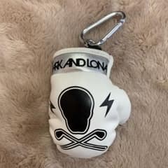 マークアンドロナ ボクシンググローブ型ボールポーチ ブラック|mercari