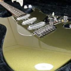 ESP オーダースナッパー　クリア&ホワイトピックガードのサムネイル