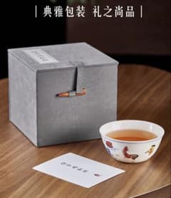 羊脂玉磁 茶碗 斗彩鶏缸杯風 1個（箱付き・未使用）のサムネイル