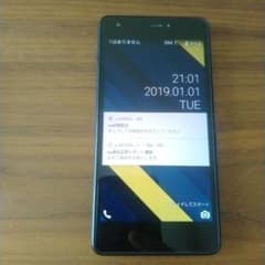 Qua phone 本体 au　kyv44のサムネイル