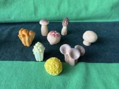 きのこ ミニチュア フィギュア 8種セット 置物のサムネイル