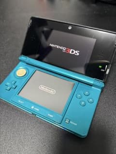 ニンテンドー3DS アクアブルー 本体 ソフト付き！ - メルカリ