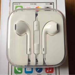 【未使用】iPhone5s付属イヤフォンのサムネイル