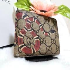 ✨グッチ✨ 二つ折り 小銭入れ スネーク アニマエリ コインケース PVC