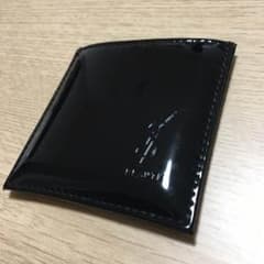 YSL ☺︎ 限定ミラーのサムネイル