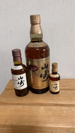 週末限定値下げ　サントリー　山崎2001のサムネイル