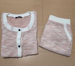 美品★セットアップ　アンサンブル　長袖　薄ピンクのサムネイル