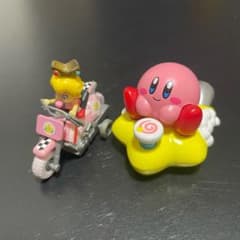 マリオカート ベビィピーチ+トミカ　カービィ ミニカー2点セットのサムネイル
