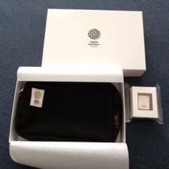 大阪万博 VIP向けノベルティ　非売品 ポーチ　日本館　セット VIP限定 非売品 大阪万博日本館 ピンバッジとポーチ - メルカリ