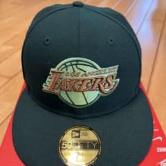 ニューエラ LAKERSキャップのサムネイル
