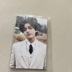 BTS テテ　写真集　トレカ　白　テヒョン　Vのサムネイル