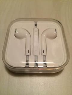 iPhone Apple純正イヤホンのサムネイル