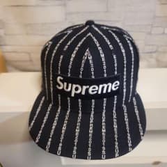 Supreme　キャップ　NEWERAのサムネイル