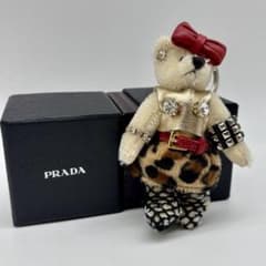 美品✨ プラダ テディベア キーホルダー レオパード スタッズ チャーム 美品✨ プラダ テディベア キーホルダー レオパード スタッズ