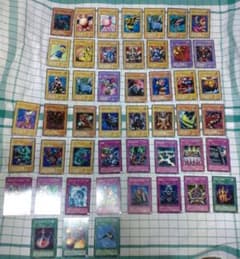 遊戯王カード 初期カード まとめ売り - メルカリ