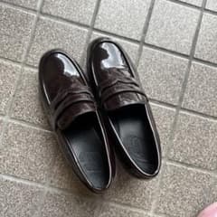 厚底 ペニーローファー ブラウン エナメル調のサムネイル
