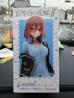中野三玖 制服バージョン フィギュアのサムネイル