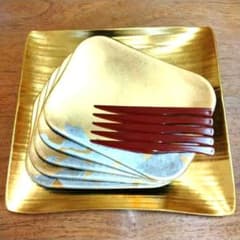 瑞雲金箔竹皿☆平安象彦 箱付き、加賀金箔きらら胴張銘々皿5枚・菓子