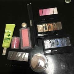 化粧品まとめ売りのサムネイル