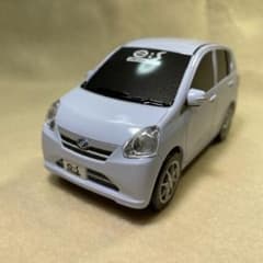 ダイハツ　ミラ・イース　プルバックカーのサムネイル
