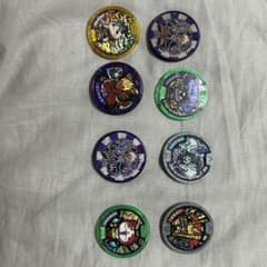 妖怪ウォッチ 妖怪メダル 8枚セットのサムネイル