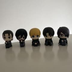 Attack Titan Waiting in Vain (5-piece set)