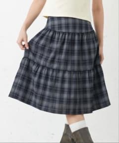 【新品未開封】FCMM チェックスカート/CHECK SKIRT ダークブルーのサムネイル