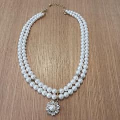 二重パールネックレス　 花型ストーン付きのサムネイル