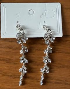 ブライダル ロングピアス ビジュー シルバー ウェディング 前撮り 結婚式のサムネイル