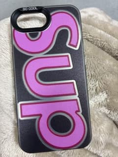 iPhone16e用ケースのサムネイル