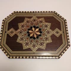 未使用品 大きなお盆 グラナダ スペイン 伝統手工芸　寄木細工　50センチ 未使用品 お盆 グラナダ スペイン 伝統手工芸 寄木細工 40センチ