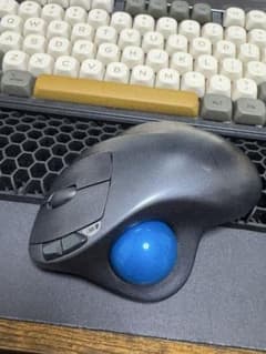 M570 トラックボール｜手首を動かさない快適操作のサムネイル