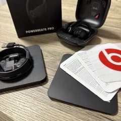 【付属品有】POWERBEATS PRO ワイヤレスイヤホン ブラック イヤホン