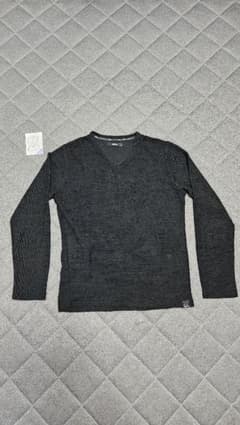 Mossimo メンズ Vネック 長袖カットソー ブラック Mのサムネイル