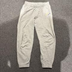 美品　　kaws × UNIQLO＝Cコラボ商品スウェットパンツのサムネイル