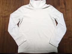 ユニクロ☆フリースハイネックTシャツ長袖★２枚組のサムネイル