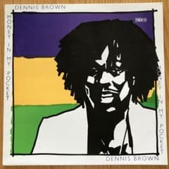 《DENNIS BROWN》MONEY IN MY POCKETのサムネイル