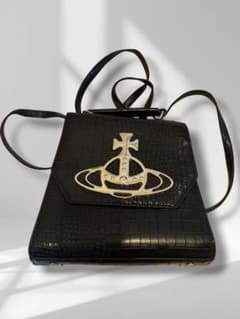 Vivienne Westwood クロコ型押し リュック ブラック - メルカリ