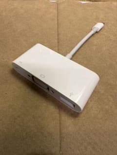 Apple純正USB-C to VGA Multiport アダプタのサムネイル