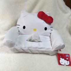 Erikaさま専用☆値下げ‼️【非売品】キティちゃん❤️ソファー型ティッシュのサムネイル