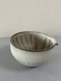 小谷田潤さん　すり鉢（片口）のサムネイル