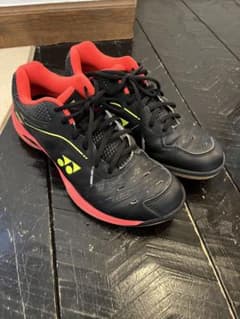 YONEX バドミントン シューズ 26.5cmブラック/レッドのサムネイル